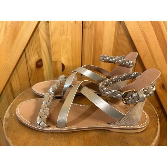 Abercrombie And Fitch Sandals / Shoes size Small/7 - Picture 1 of 9